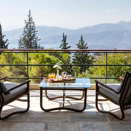 Amalia 4* Delphi