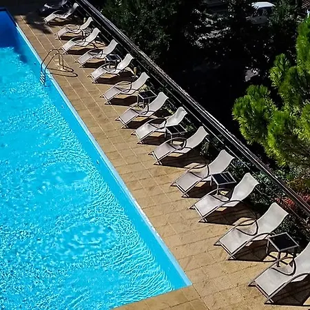 Amalia Hotel