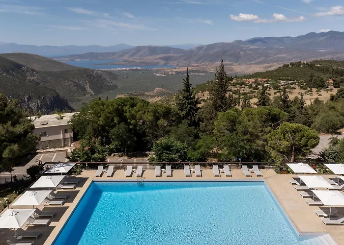 Ξενοδοχείο Amalia 4*